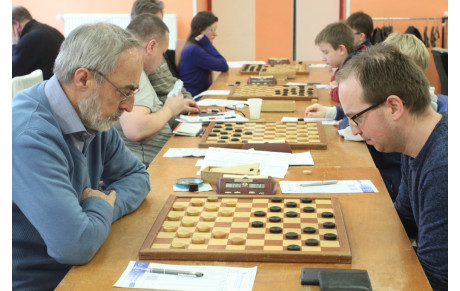 Compiègne B - Wattrelos C ( Ronde 2 )